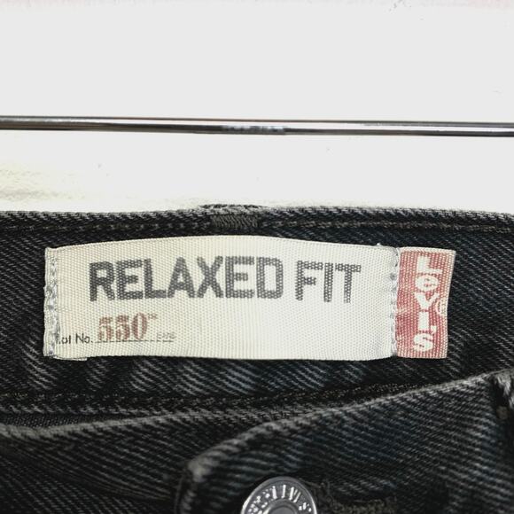 LEVI'S 550 Relaxed Fit Jeans Mens Sz 32 x 30 Black Wash Straight Leg Grunge Rock - Picture 4 of 8